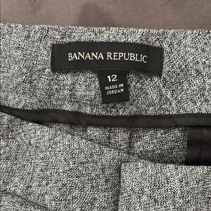 Banana Republic Women’s Pant 
 Avery Ankle Size 12 Grey